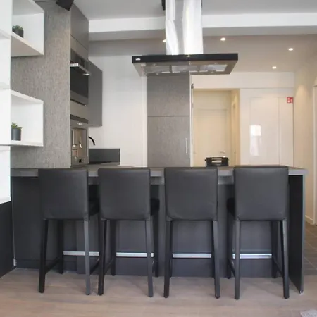 Apartment Leon-rens, Op 1 Minuut Het