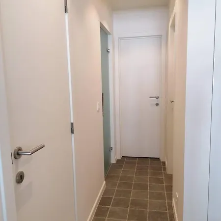 Apartment Leon-rens, Op 1 Minuut Het *