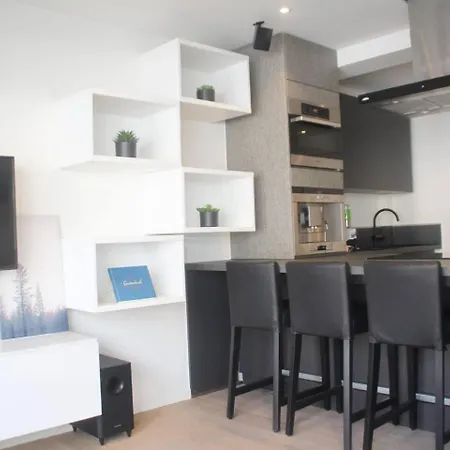 Leon-rens, Op 1 Minuut Het Apartment *