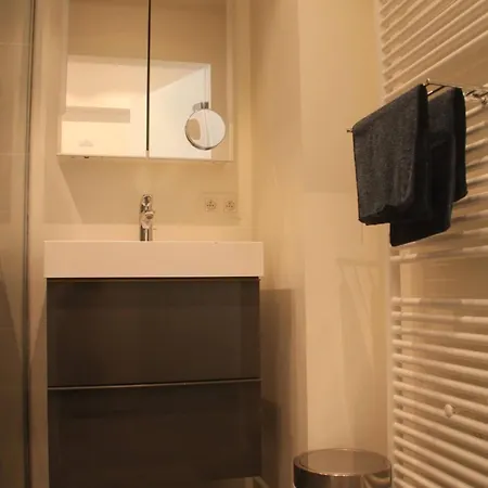 Apartment Leon-rens, Op 1 Minuut Het Ostende